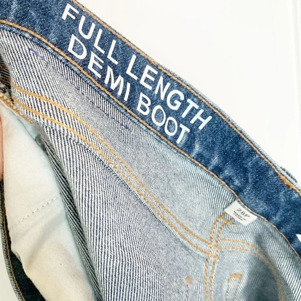 J. Crew Full-Length Demi-Boot Jean in Kamari Wash Raw Hem Women’s Size 28 Petite